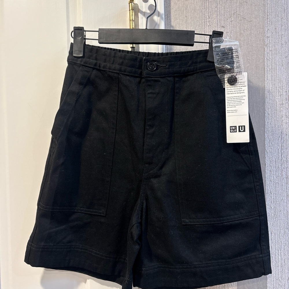 Uniqlo Women's Black Jean Shorts